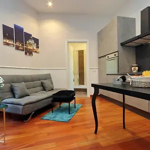 4bnb - Otranto Vatican , Roma Italia